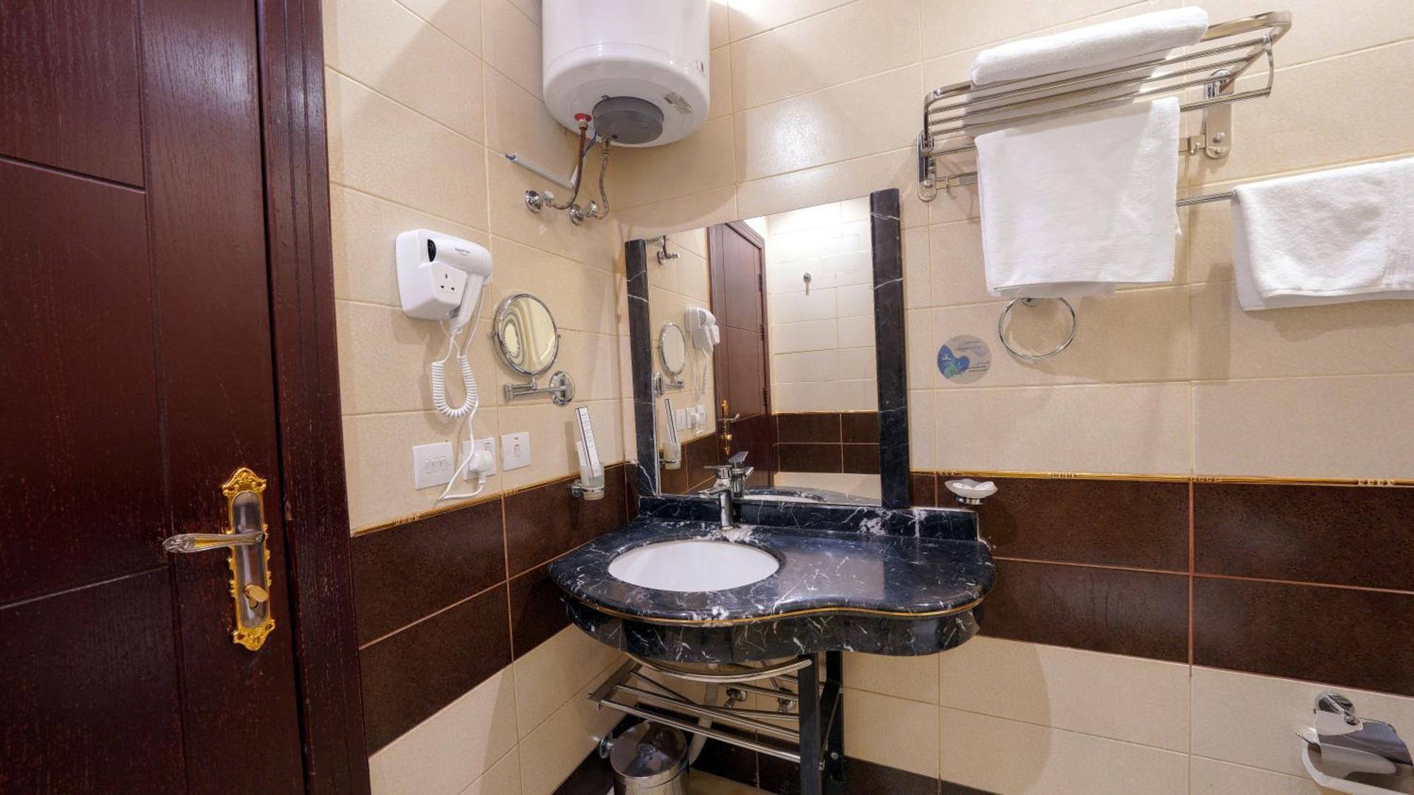 Al Masem Serviced Apartments - Exit 9 Riad Cameră foto